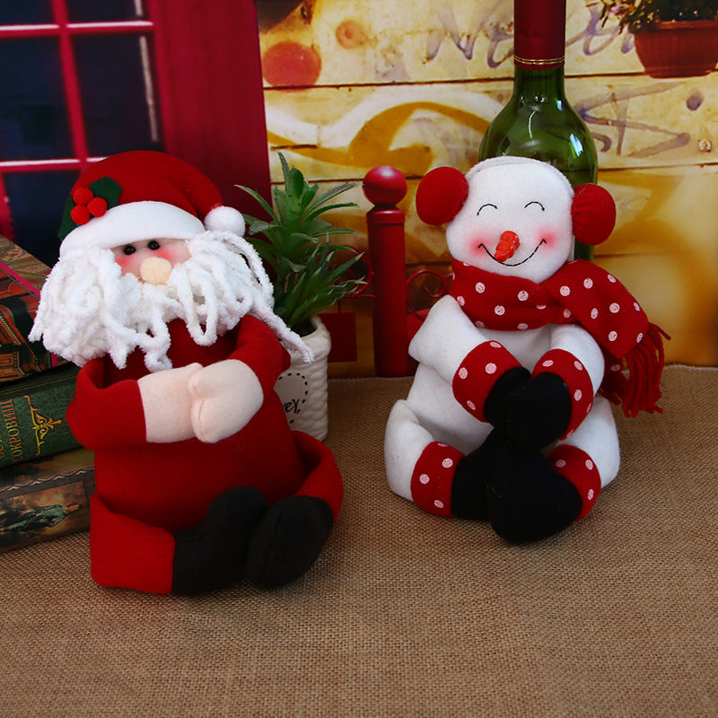 Christmas Bottle Cover – Snowman & Santa Hug Designs