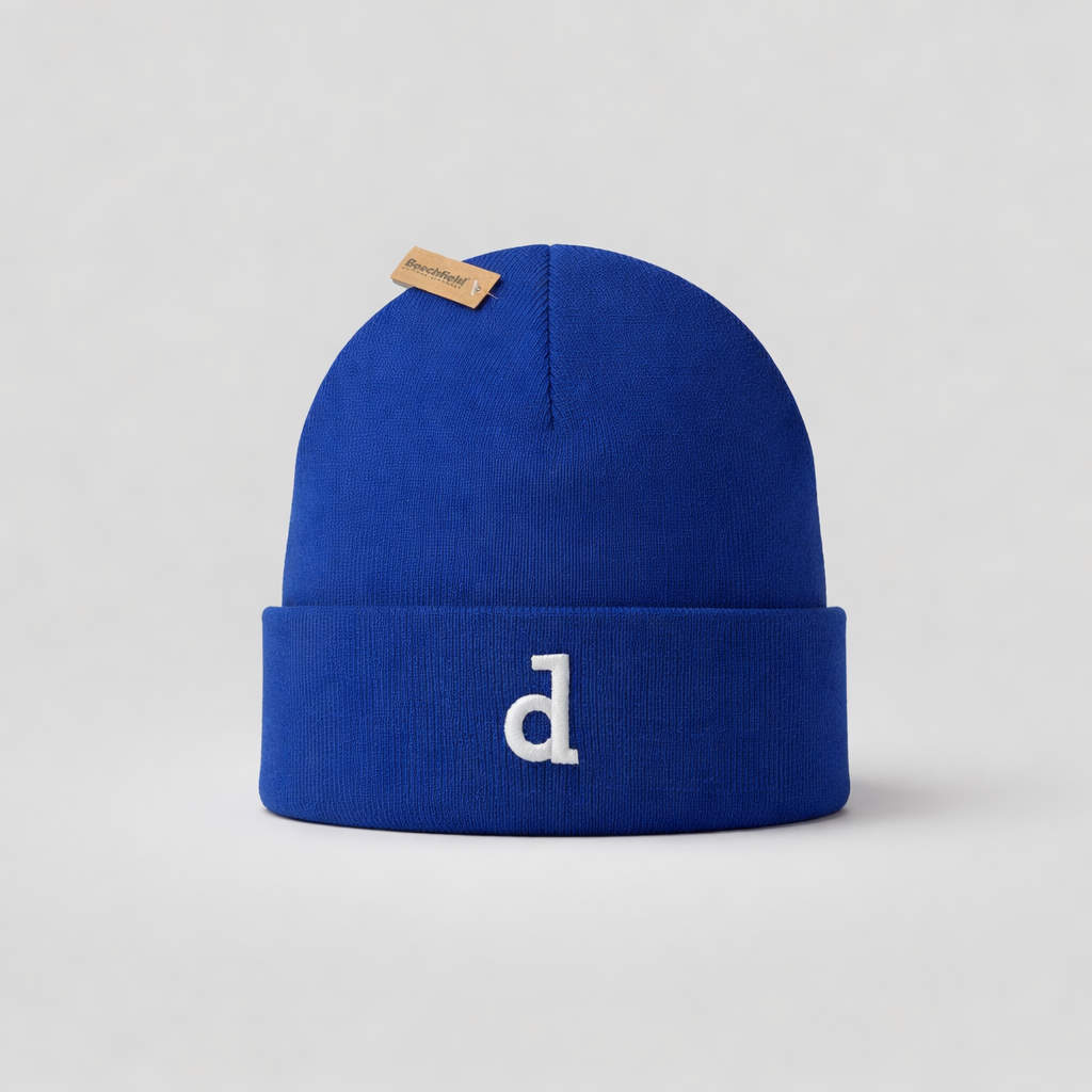 Beanie Dinamo Zagreb d Blue beanie with a white logo on a light gray background