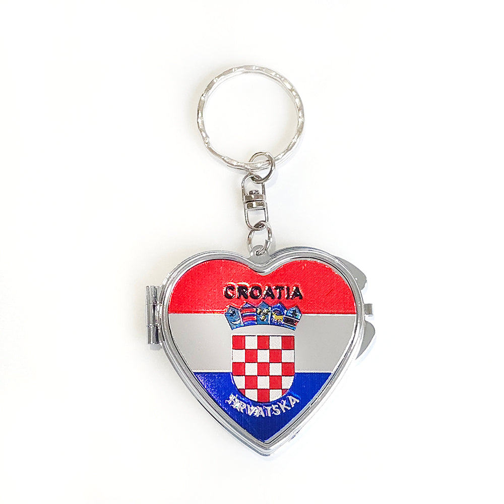 Keyring Heart Flag Mirror
