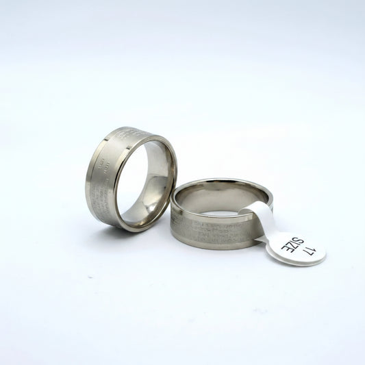 Oče Naš Ring – Silver Finish (17 – 22 Sizes) Silver ring with a pointed design on a white background