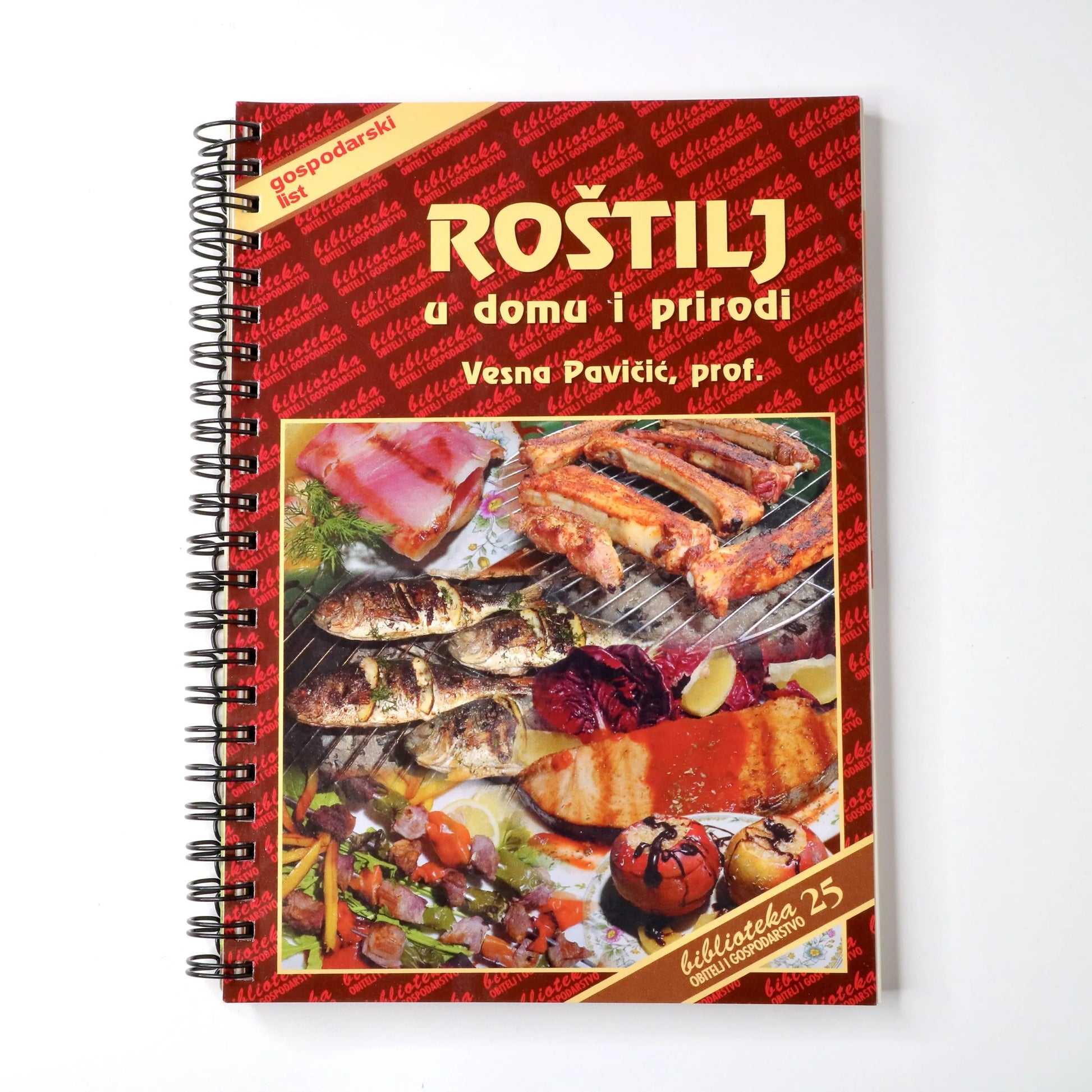 ROŠTILJ u Domu i Prirodi Cookbook titled 'Rořtilj a doma i prirodi' with grill images on a red background